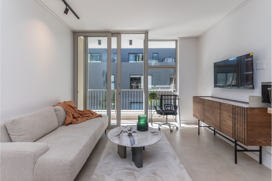 1 Bedroom Property for Sale in Green Point Western Cape